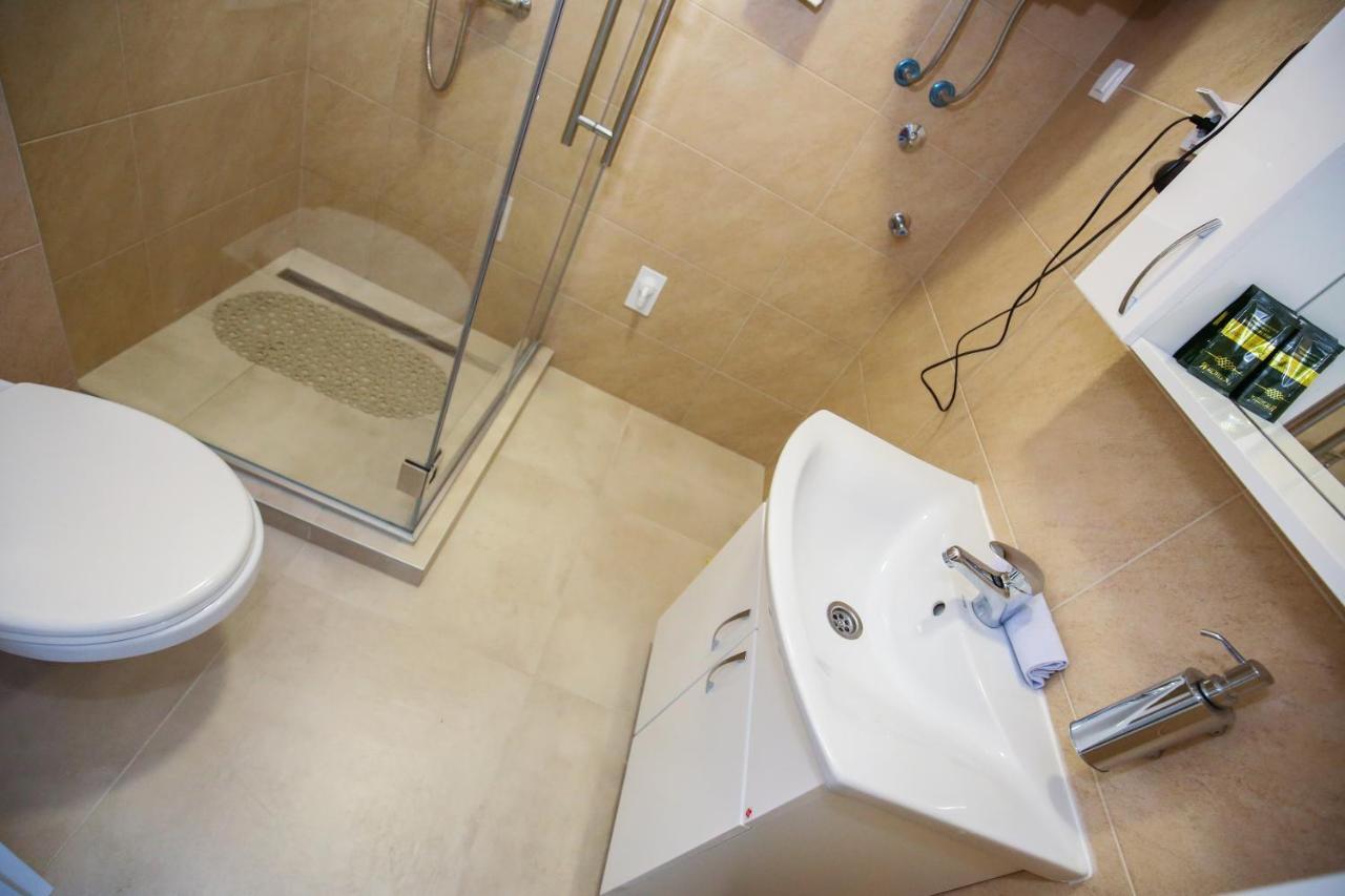Manirosi 3 Apartman Subotica Luaran gambar