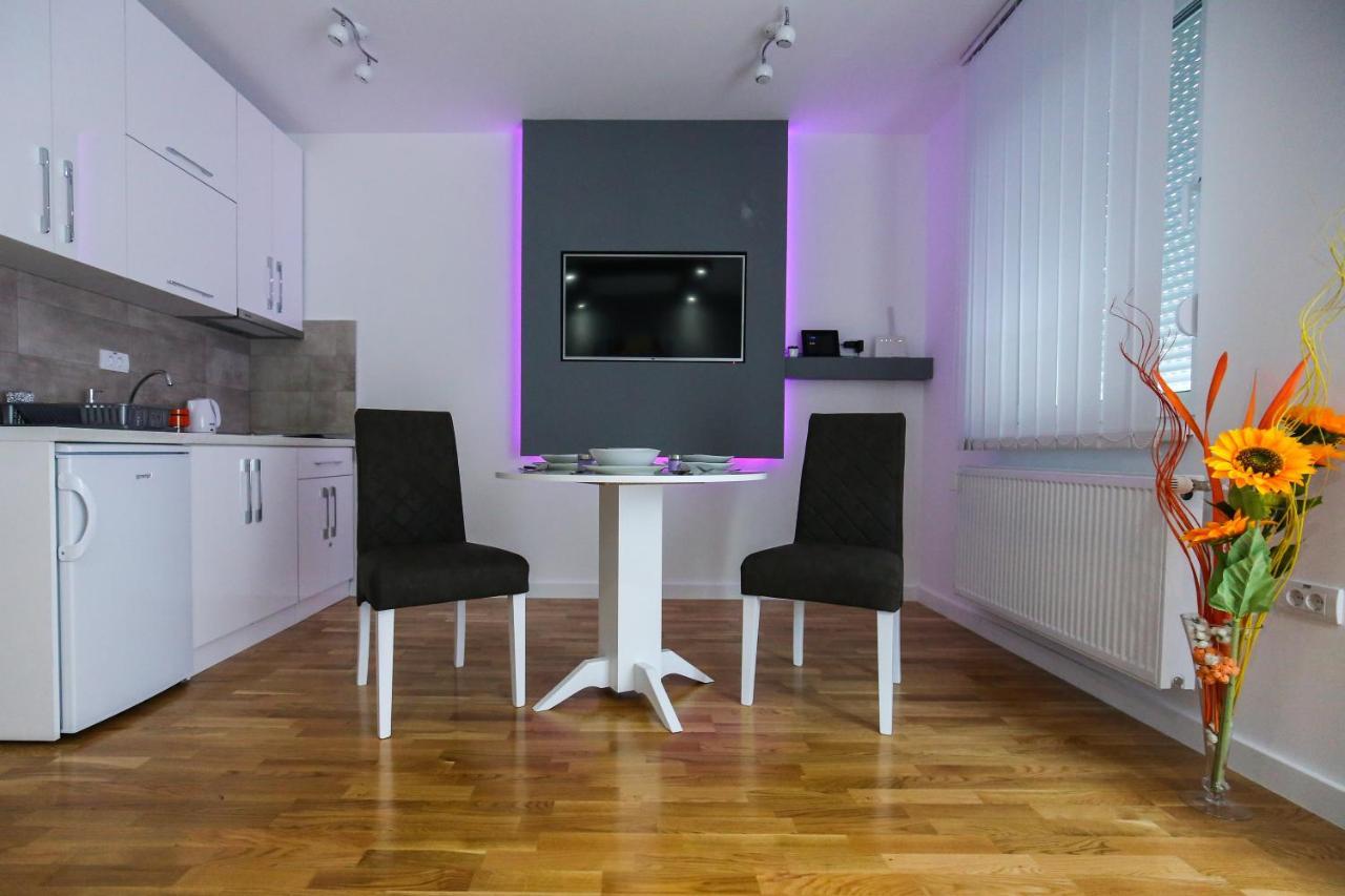 Manirosi 3 Apartman Subotica Luaran gambar